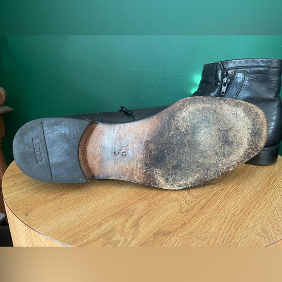 Men’s Bally Zip up Boots - Picture 5 of 5